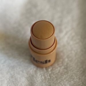 Firm Flesh Thickstick Foundation